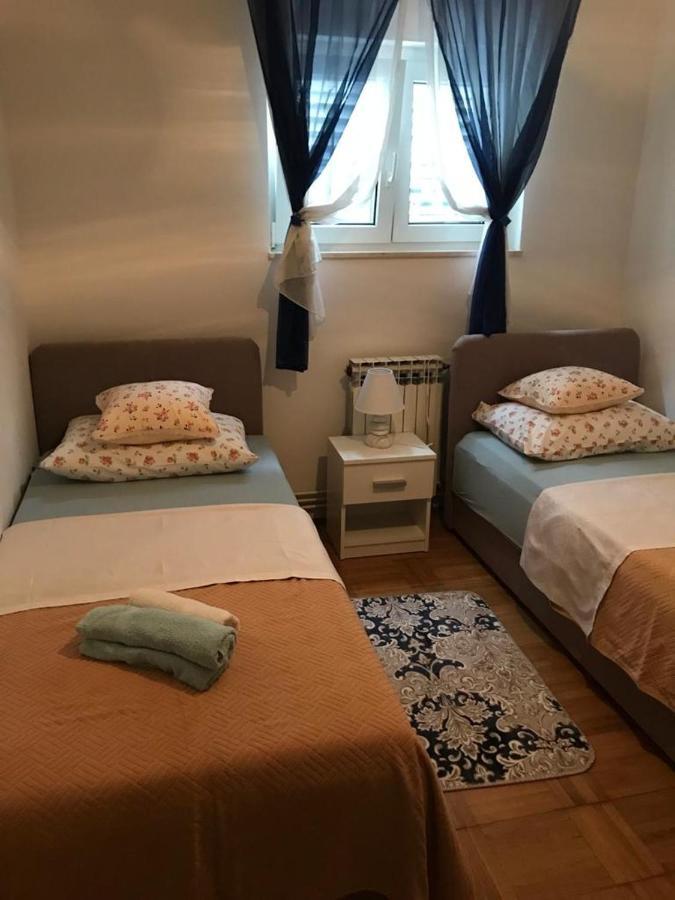 شقة Kaštela  في Apartman Mila المظهر الخارجي الصورة